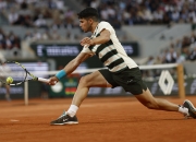 开云体育-关于美国网球队碾压世界网球队，阿尔卡拉斯打破历史纪录的信息