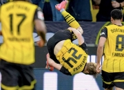 开云体育在线-多特蒙德在德甲比赛中获得重要胜利，排名攀升