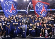 开云足球直播-法国球队夺冠回顾，巴黎球迷热情庆祝胜利的简单介绍