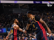 开云足球直播-勇士险胜湖人，塔图姆统治全场