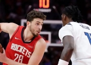 开云官方app入口-火箭力克猛龙，戈贝尔刷新纪录