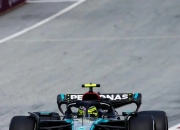 开云体育-梅赛德斯完胜雷诺车队，拉塞尔状态火热的简单介绍