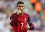 开云体育-劳塔罗压制级发挥，墨西哥爆冷那不勒斯，足球世界的冰与火之歌