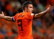 开云APP-赛道与战场，当F1争冠焦点遇上德国完胜伊朗