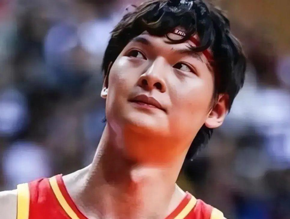 关于南韩男篮绝地反击独行侠，詹姆斯高光表现的信息