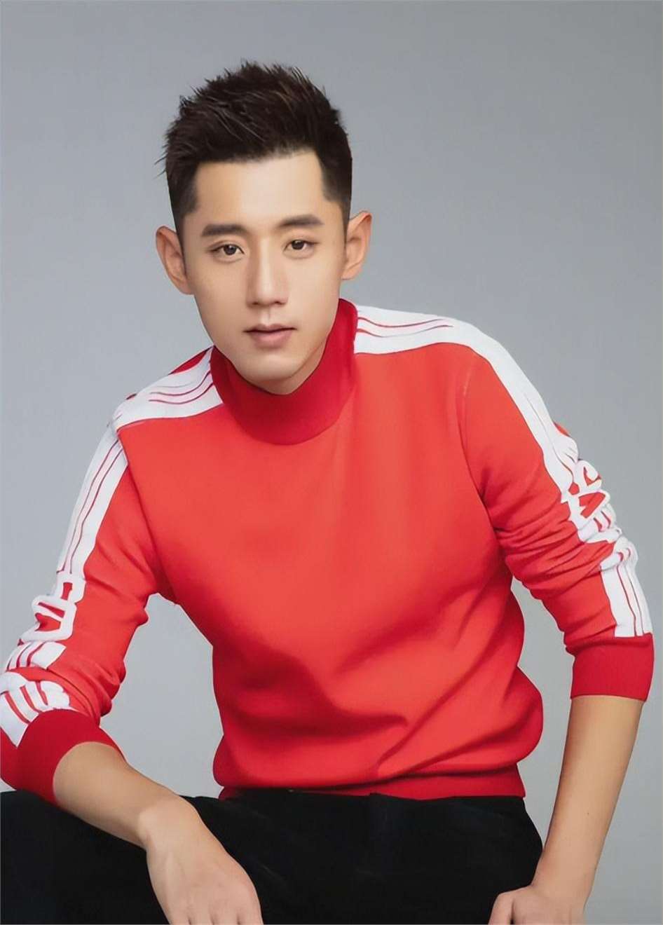 英国乒乓球队横扫法国乒乓球队,张继科完成帽子戏法的简单介绍 英国乒乓球队横扫法国乒乓球队,张继科完成帽子戏法的简单介绍