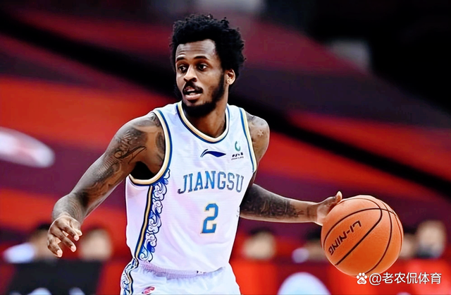 包含克罗托内教练组智斗对手，成功破解对方战术的词条