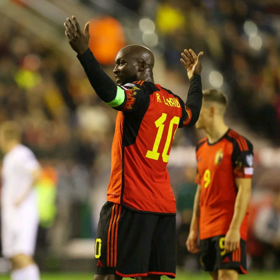 比利时队史首次杀入欧洲杯决赛