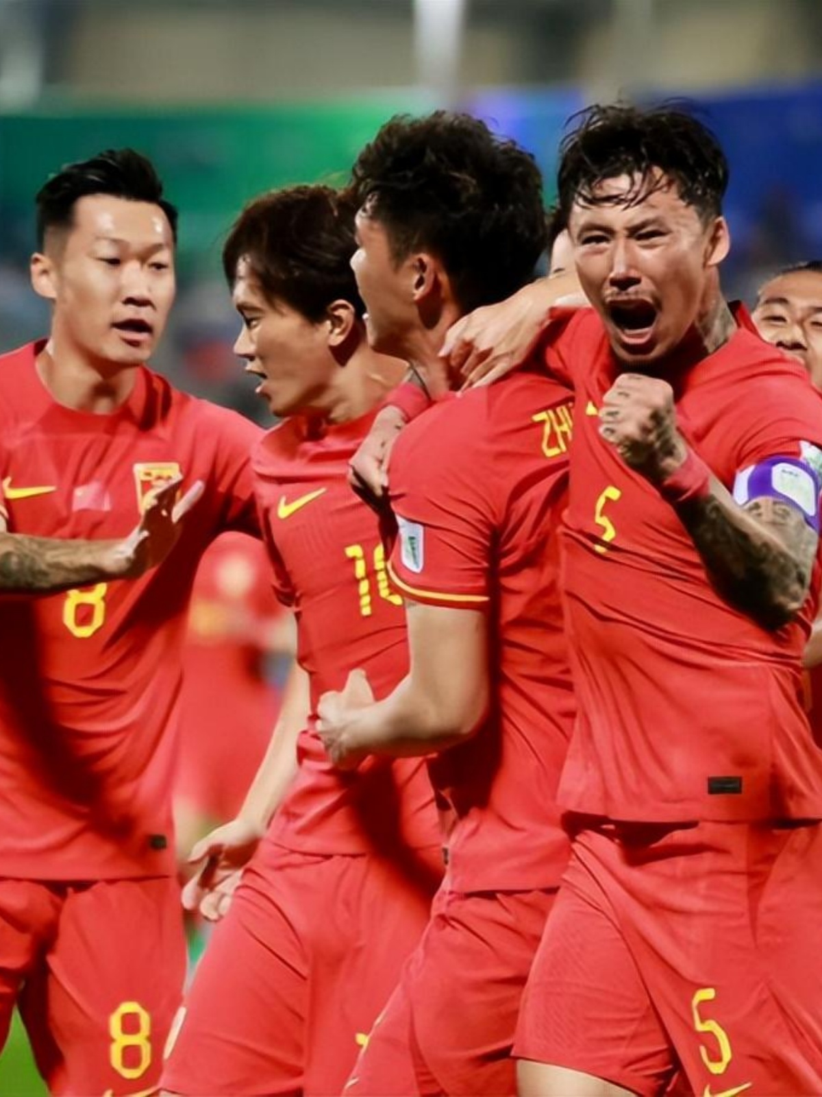 亚洲球员备战新一轮比赛，挑战对手