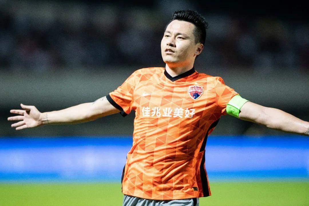 关于印戈尔斯队保持不败，展现稳定表现的信息