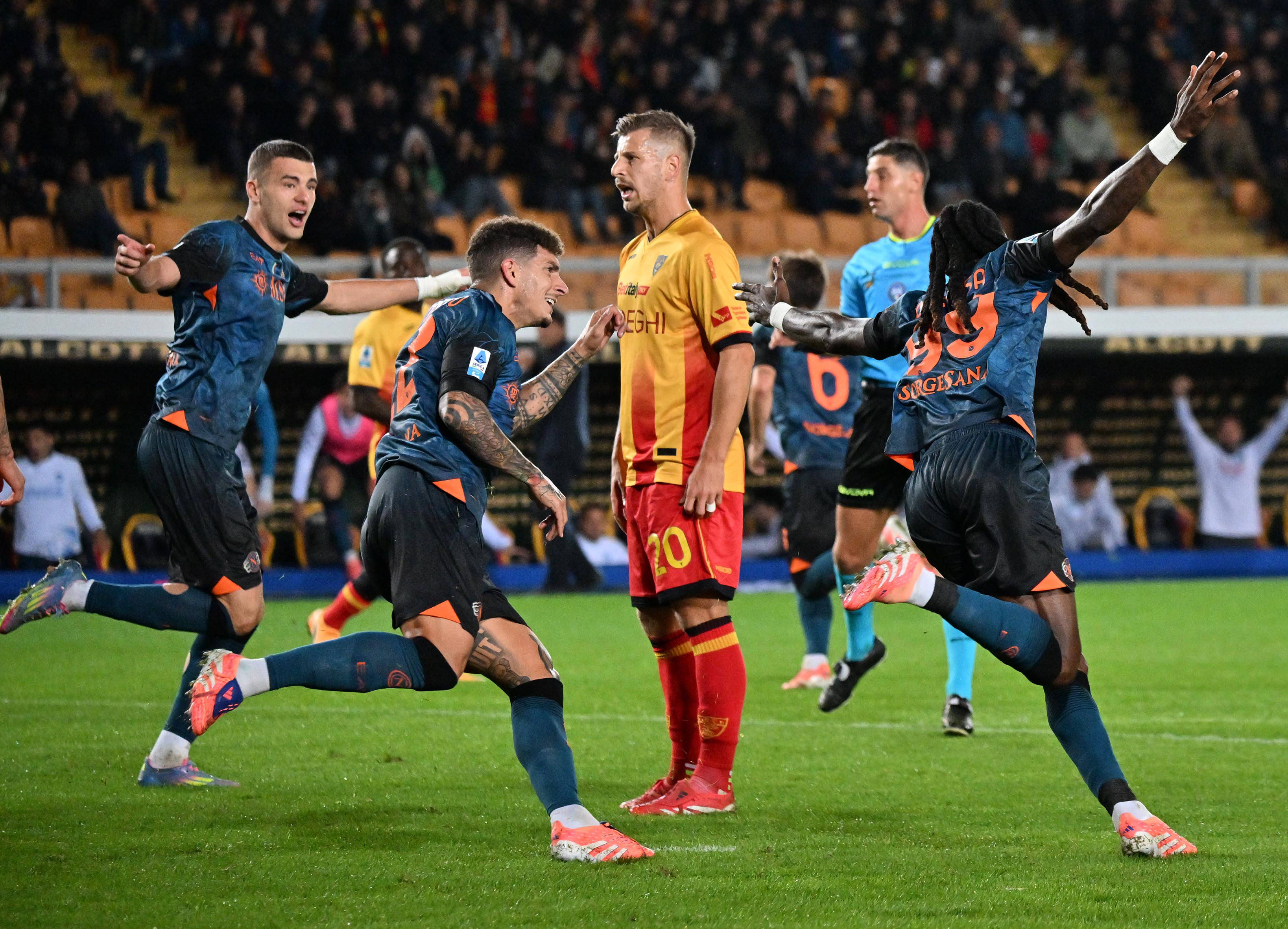 AC米兰主场小胜，稳坐不败领头椅的简单介绍