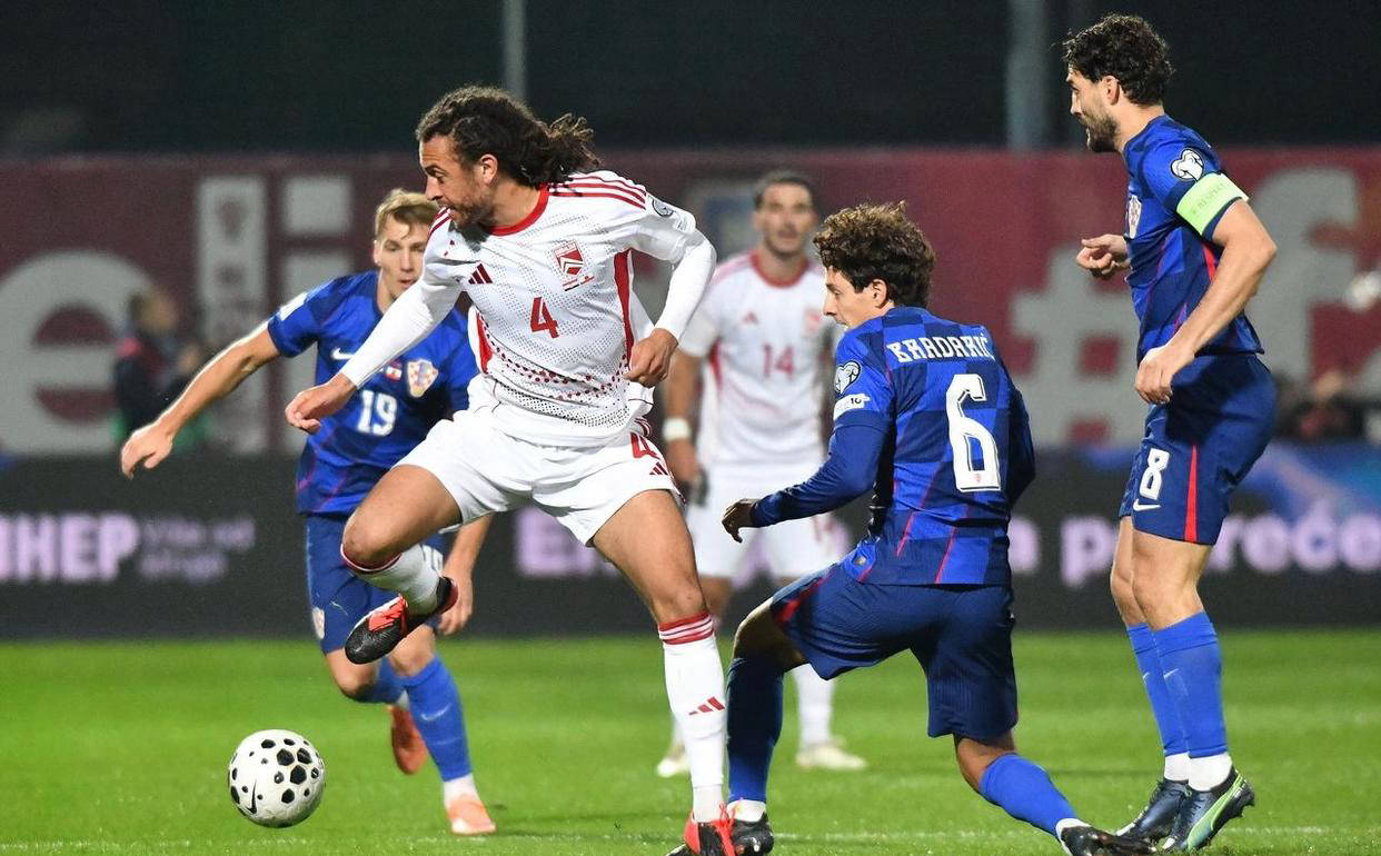 克罗地亚队喜获胜利，晋级形势乐观