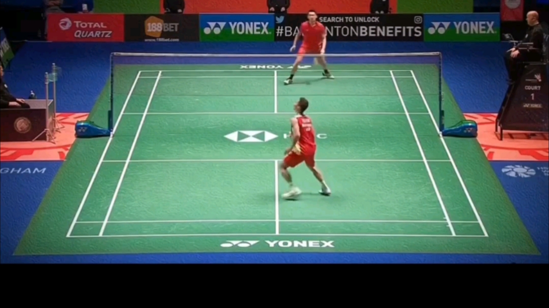 包含丹麦羽毛球队险胜英格兰羽毛球队，林丹惊艳世界的词条