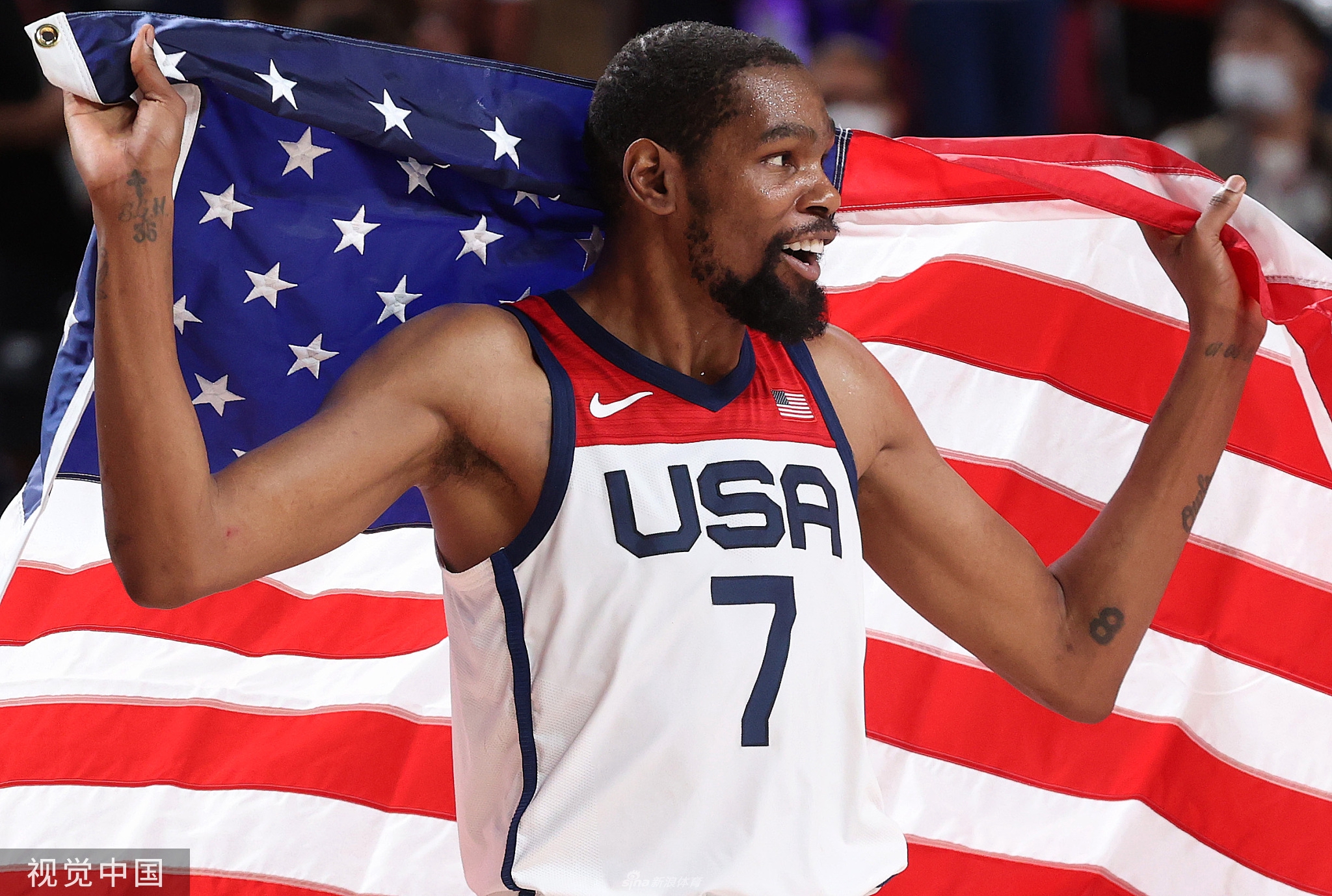 法国队险胜日本队，辛杜关键制胜