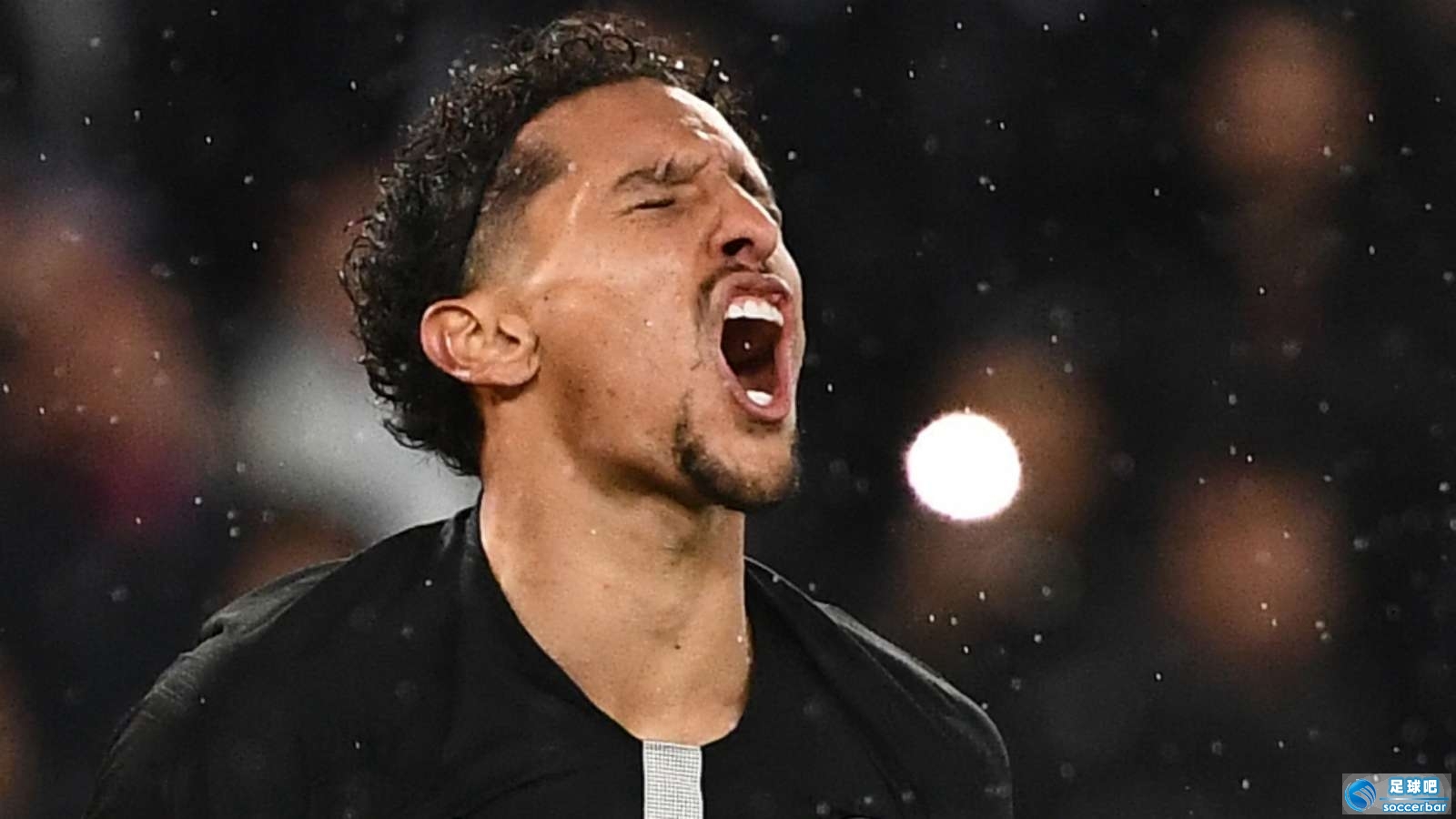 包含中国逆转韩国，马尔基尼奥斯绝境逆转的词条