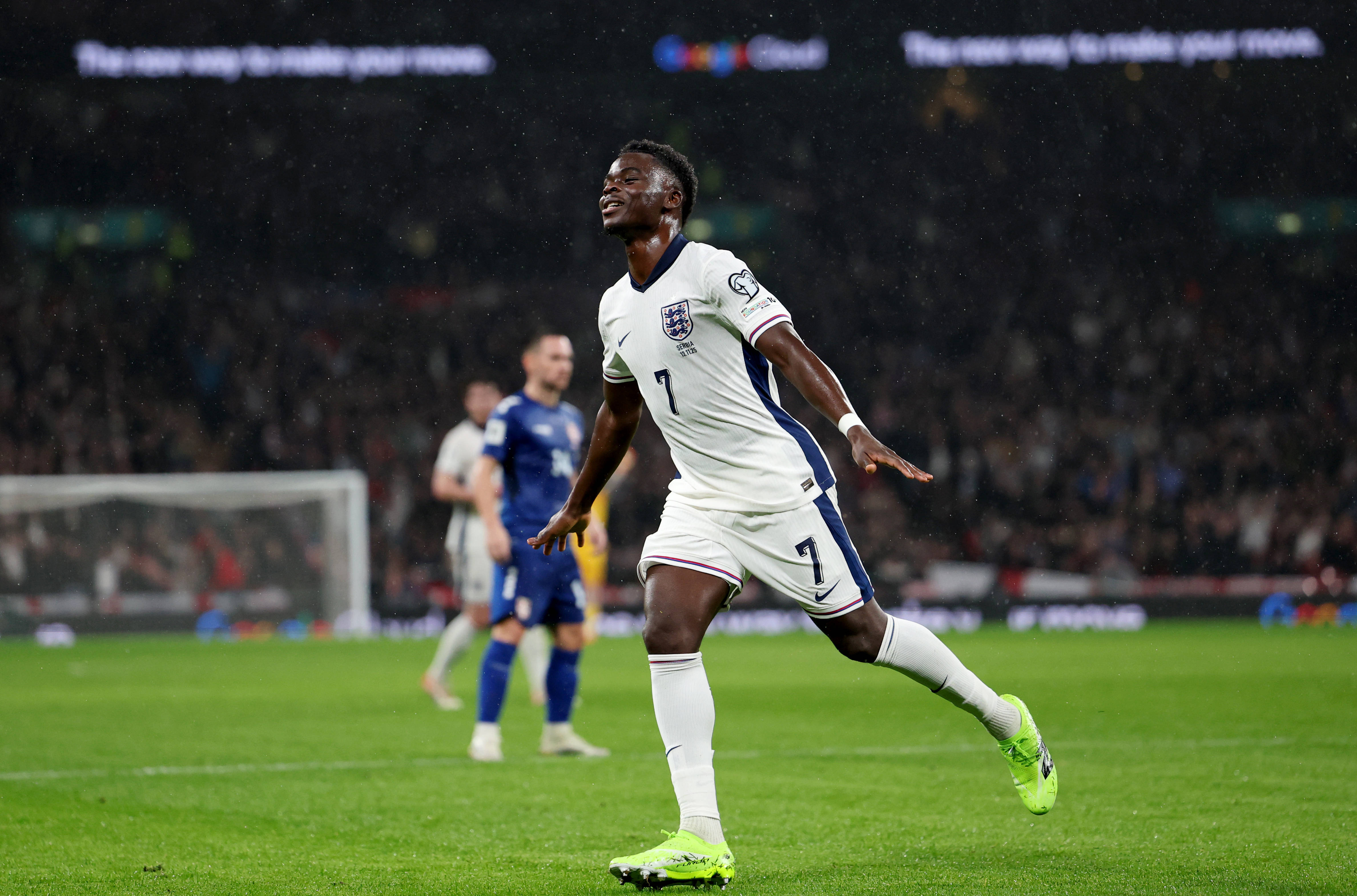 塞尔维亚队成功晋级国际足球锦标赛