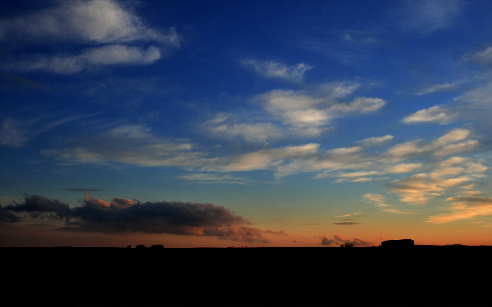 南美风暴席卷北非，苏亚雷斯一锤定音，巴拉圭碾压突尼斯展现战术统治力