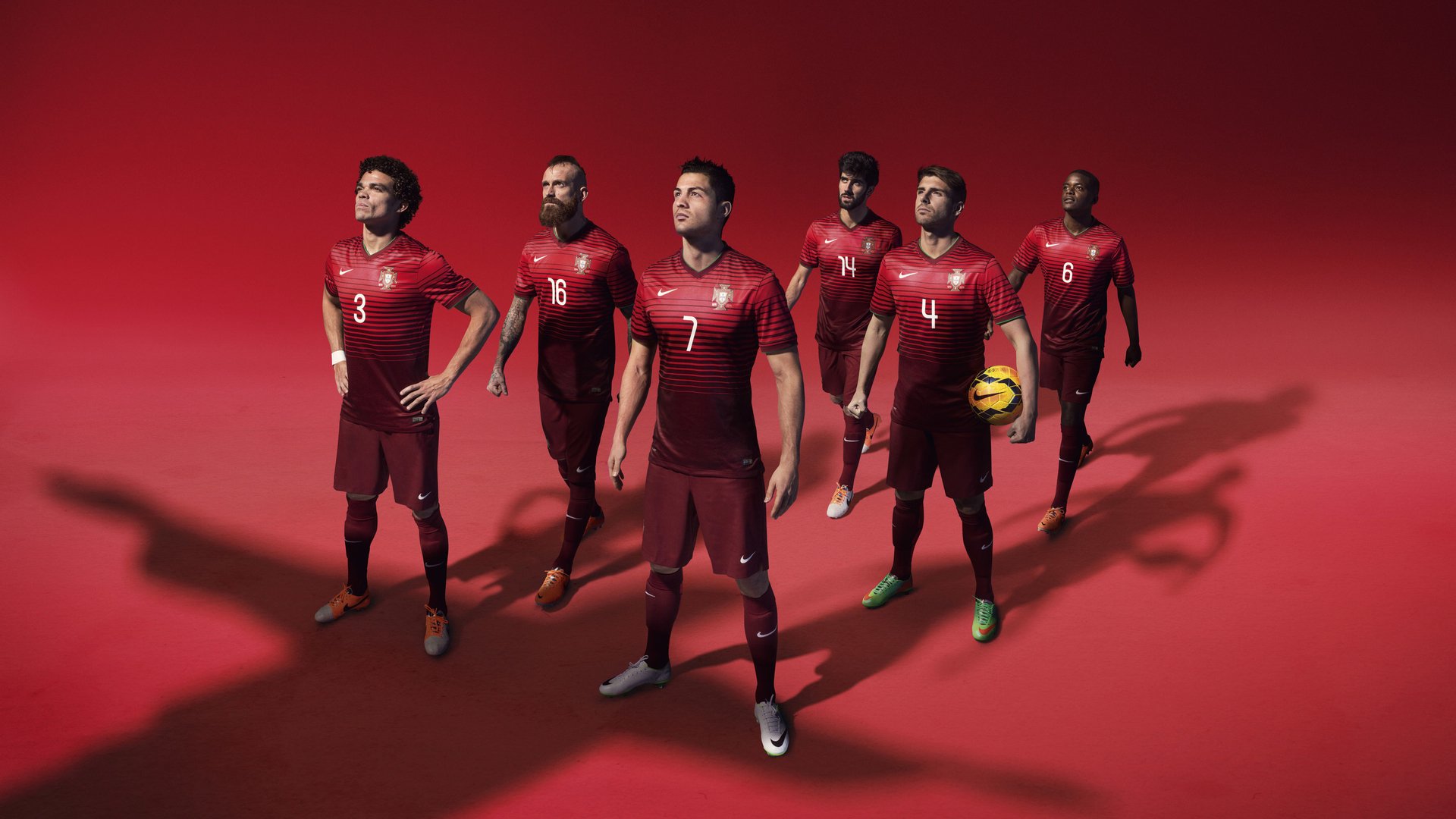 德里赫特一锤定音，厄瓜多尔战术革新轻取墨西哥